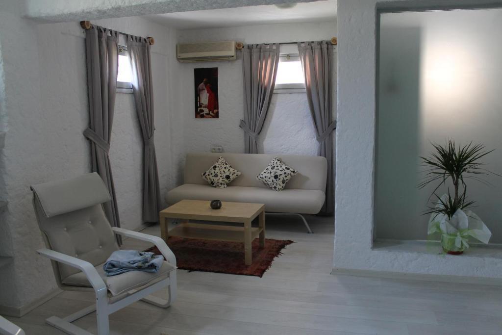 Bizim Ev Hotel (Adults Only) Alaçatı Pokój zdjęcie